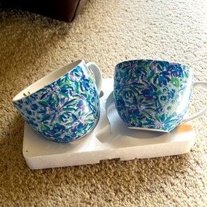 Lily Pulitzer coffee mugs